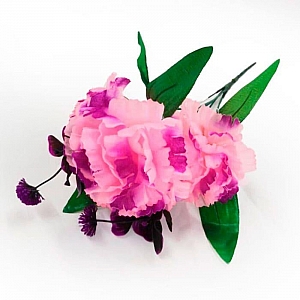 Букет ритуальный №82 Гвоздика с клевером. Изображение - 1