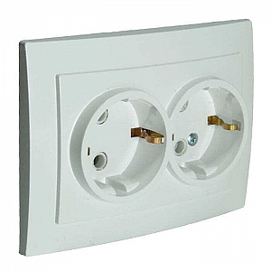 Розетка Элект RS16-238-Б УХЛ4 2 места с заземлением белый