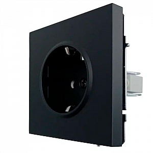 Розетка Lezard Zima 704-4288-124BQC 1 место безвинтовой с заземлением с защитой от детей ПБТ черный бархат. Изображение - 1
