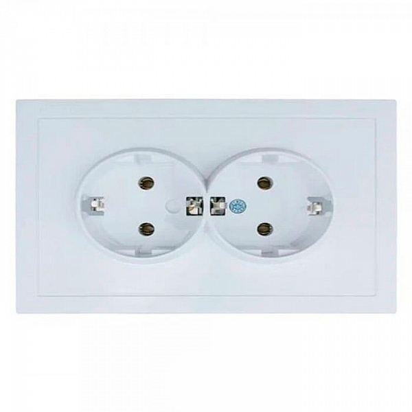 Розетка Lezard Zima 704-0200-128BQC 2 места безвинтовой без заземления ПБТ белая