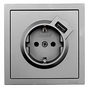Розетка комбинированная Lezard Zima 704-7488-181 1 место с заземлением с USB матовая серая. Изображение - 2