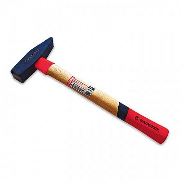 Молоток Bauwelt 01820-030800 с деревянной рукояткой 0.8 кг