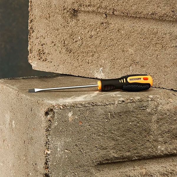 Отвертка шлицевая Rexant SL4*100 мм двухкомпонентная рукоятка