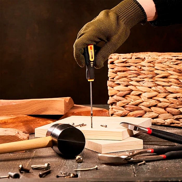 Отвертка шлицевая Rexant SL3*75 мм двухкомпонентная рукоятка