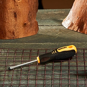 Отвертка шлицевая Rexant SL5*75 мм двухкомпонентная рукоятка. Изображение - 1