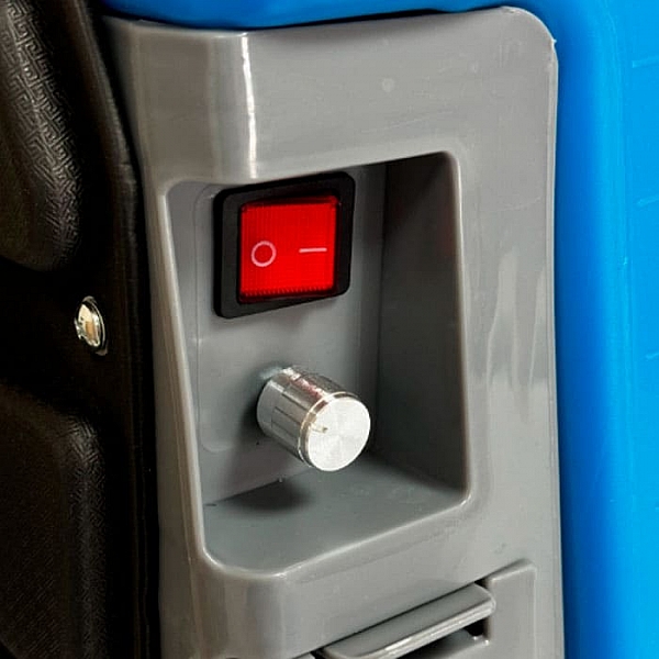 Опрыскиватель 12 л Hyundai HYSL12128 аккумуляторный