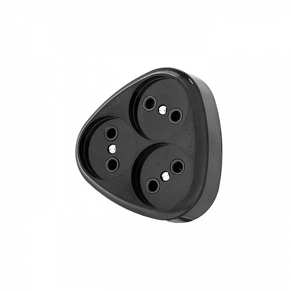 Разветвитель Bylectrica РВ16-258 3 гнезда без заземления черный