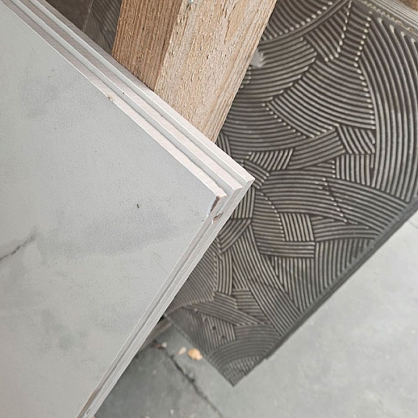 УЦЕНКА Керамогранит Maimoon Ceramica Glossy Iceland Gold 1200*600 мм