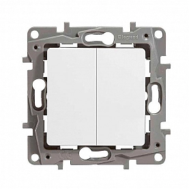 Выключатель проходной Legrand Etika 672212 2 клавиши белый