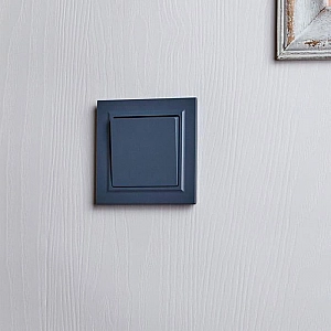 Выключатель IEK Brite ВС10-1-0-БрМ 1 клавиша маренго. Изображение - 3