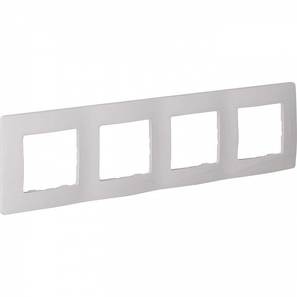 Рамка Legrand Etika 672504 4 поста белая