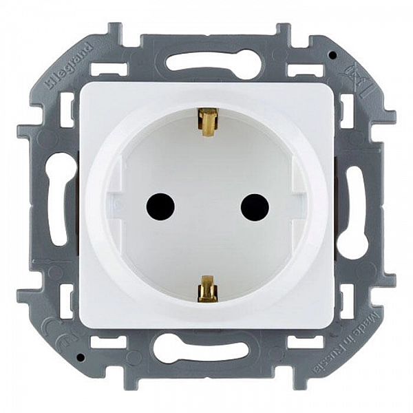Розетка Legrand Inspiria 673730 2P+E с заземлением со шторками белый