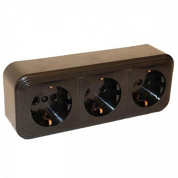 Розетка Элект RA16-365-Ч УХЛ4 3 места с заземлением черный