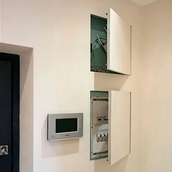 Люк под покраску ЛючкиБел Прима 200*300 мм