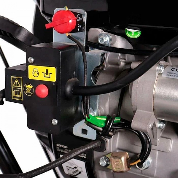 Снегоотбрасыватель Champion ST861E