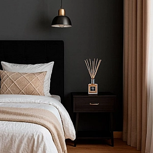 Ароматизатор воздуха Areon Home Perfume Sticks New Black Crystal 150 мл. Изображение - 1